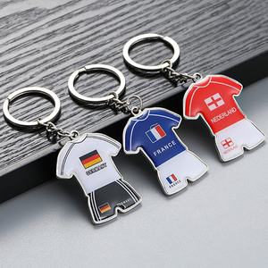 Llavero con bandera de equipo de metal, productos de Catar, Jersey, balón de fútbol, <span class=keywords><strong>2022</strong></span> - Product Image 1