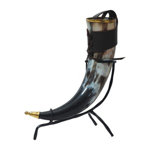 Cuernos para beber tallados de alta calidad con borde de latón de soporte hecho de cuernos de búfalo reales con producto de venta para decoración de mesa - Product Image 4