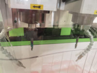 Nouvelle machine de fraisage et de perçage CNC horizontale à 4 axes avec moteur pour le traitement automatique des profilés en aluminium