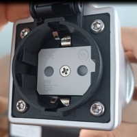 Adaptor Pengisi Daya V2L 16A (3.6kW) Tipe 2 ke EU Schuko Konektor Pengisian Daya EV Portabel untuk MG/Renault/Kia/BYD