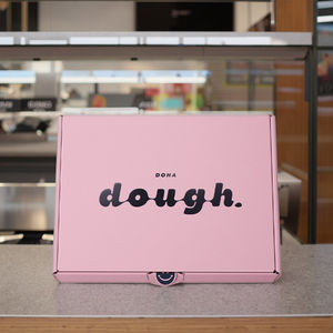 Vente en gros de sacs de boîtes à biscuits étanches en papier rose de qualité alimentaire avec logo personnalisé pour emballage de <span class=keywords><strong>mochi</strong></span> et beignet pour boulangerie pâte à biscuits pour aliments pour bébés - Product Image 2
