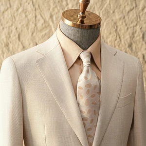 <span class=keywords><strong>Blazer</strong></span> su Misura per <span class=keywords><strong>Uomo</strong></span> in Lana, Lino e Seta <span class=keywords><strong>Beige</strong></span>, Giacca Estiva Traspirante, MTM, OEM, ODM, Basso MOQ, Produzione in Fabbrica - Product Image 3