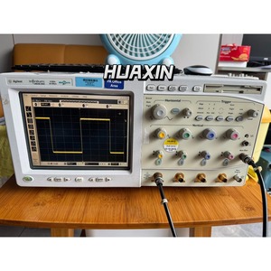 Oscilloscope numérique Agilent 54854A 4 GHz 20 GS/s Infiniium d'occasion #   hx - Product Image 2