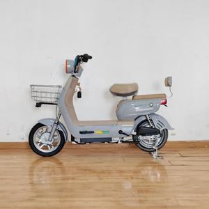 Nhà Máy Giá Rẻ 600W Bán Hàng Trực Tiếp Xe Đạp Điện Với Bàn Đạp Xe Đạp Điện Xe Đạp Điện Thành Phố Xe Đạp Cho Người Lớn - Product Image 4