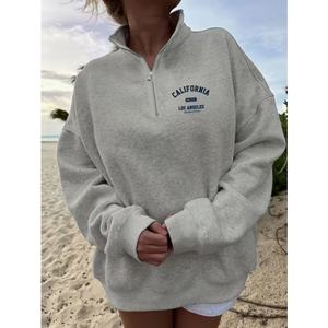 Sudadera con Capucha Corta de Punto para Mujer, Estilo Urbano, Gruesa, con Cierre y Estampado Frontal Personalizado OEM - Product Image 3