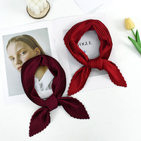 Foulard carré en satin plissé en polyester pour femme, bandeau de luxe pour cheveux et poignet, couleur unie, vente en gros
