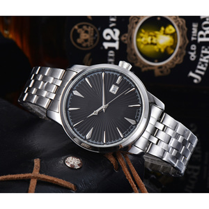 Montre-bracelet à quartz pour homme en acier inoxydable, tendance, avec grand cadran chronographe minimaliste à trois aiguilles de 40,5 mm - Product Image 3