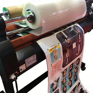 <span class=keywords><strong>Película</strong></span> de Laminación en Frío Transparente Brillante para Fotos, <span class=keywords><strong>Película</strong></span> Protectora Autoadhesiva de PVC PET - Product Image 1
