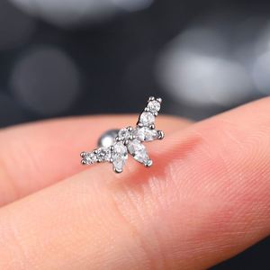 Pendientes de cartílago de acero inoxidable quirúrgico 316L con circonita cúbica en forma de corazón para piercing de hélice frontal - Product Image 4