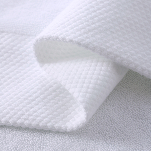 Set di Asciugamani Personalizzati in Spugna 100% Cotone, Asciugatura Rapida, per Viso e Mani, Uso Spa, Bordo Bianco e Grigio, Logo Personalizzabile, per <span class=keywords><strong>Hotel</strong></span> - Product Image 3