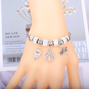 Nouveau Design <span class=keywords><strong>Arbre</strong></span> <span class=keywords><strong>De</strong></span> <span class=keywords><strong>Vie</strong></span> Pendentif Alliage <span class=keywords><strong>Bracelet</strong></span> Perles <span class=keywords><strong>De</strong></span> Cristal <span class=keywords><strong>Bracelet</strong></span> En Acier Inoxydable Charme Femmes Bijoux Cadeau Perlé Bracelets - Product Image 3