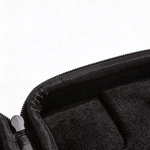Estuche de almacenamiento rígido de liberación rápida UGREEN para DJI Action 6, bolsa protectora portátil para cámara, resistente al agua y a los golpes, con forro de terciopelo - Product Image 2