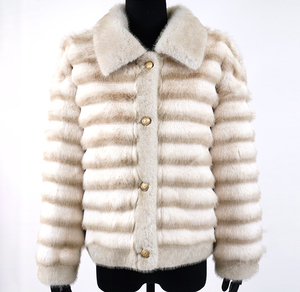 Manteau en fausse <span class=keywords><strong>fourrure</strong></span> de lapin mignon à deux couleurs personnalisées, col en fausse <span class=keywords><strong>fourrure</strong></span> matelassé - Product Image 3