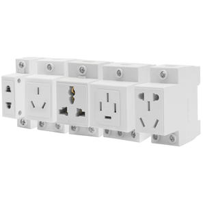 Boîtier de distribution de disjoncteurs Chint, rail à cinq positions, 16A, type rail, prise modulaire, AC30, trois broches, quatre trous, 3 16A - Product Image 1