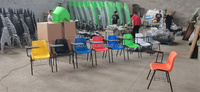 Chaise de formation moderne en plastique durable avec tablette d'écriture, porte-livres mobile, structure métallique, écologique, capacité de charge 150 kg, pour bureau à domicile