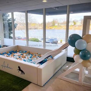Area Giochi Morbida per Bambini Personalizzata a Prezzo di Fabbrica, Attrezzatura da Interno Viola con Piscina di Palline Quadrata e Macchinina Giocattolo per Feste per Bambini - Product Image 6
