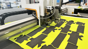 Cortadora de Cama Plana CNC AOL 1625 con Cuchilla Circular para Tela No Tejida, Alfombras, <span class=keywords><strong>Cortinas</strong></span>, Cuero PU - Product Image 4