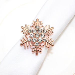 Vente flash, anneau de serviette en forme de flocon de neige, Saint-Valentin, hôtel, restaurant occidental, décoration de table, anneau de serviette en forme de flocon de neige - Product Image 4