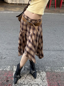 <span class=keywords><strong>Gonna</strong></span> Midi Marrone Vintage Sexy con Orlo Irregolare, Stampa <span class=keywords><strong>a</strong></span> Quadri, <span class=keywords><strong>Vita</strong></span> <span class=keywords><strong>Bassa</strong></span> e Effetto Snellente - Product Image 2