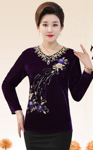 Nuova produzione di stile invernale caldo da donna t-shirt ricamata Casual Plus Size stampata a maniche lunghe camicetta alla moda da donna - Product Image 6