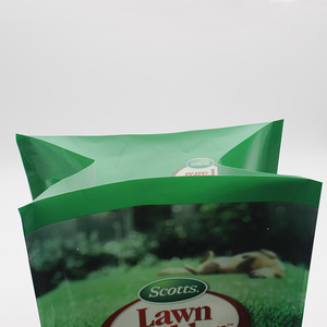 Sacs d'emballage personnalisés imprimés verts à soufflets latéraux, résistants aux déchirures, à structure en feuille, étanches à l'humidité pour le stockage d'engrais <span class=keywords><strong>de</strong></span> jardin et <span class=keywords><strong>de</strong></span> <span class=keywords><strong>pelouse</strong></span> - Product Image 3