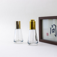 Usine De Luxe 30ml Transparent Conique Verre Essence Bouteille Dropper Haute Qualité Sérigraphié Boîte Emballé pour Diffuseur