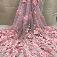 Tissus en dentelle nigériane rose de haute qualité 2021 avec broderie en maille et appliques florales 3D en tulle pour mariée