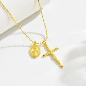 2026 New Exquisite Niche Design Gold Plated <b>Cross</b> Necklace Light Luxury Style Women's Pendant Necklaces Fashionable Jewelry - Product Image 3