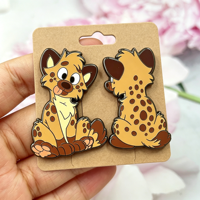 Broche en émail Hyène tachetée Kawaii, personnalisée, mignonne, dessin animé, animal sauvage, en métal, pour sac, vêtement, accessoire