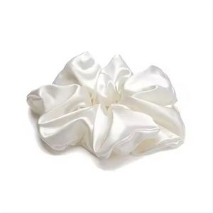 Luxury 100% Mulberry Silk Scrunchies Women Custom Oem/Odm Accessories Bulk Hair Ties - Product Image 4