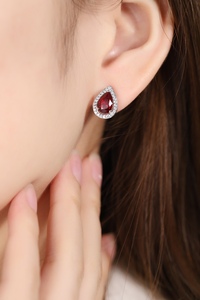 Ingrosso in argento 925 <span class=keywords><strong>orecchini</strong></span> coreani in laboratorio con pendente <span class=keywords><strong>rubino</strong></span> con taglio a pera pietre preziose borchie per donne gioielli da sposa - Product Image 4
