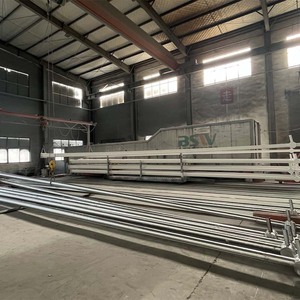Poste de Luz Galvanizado de Alta Resistencia Q235B para Iluminación Nocturna en Parques Industriales, Patios de Fábrica y Centros Logísticos - Product Image 4