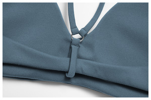 Conjunto Deportivo de Dos Piezas para Mujer: Sujetador con Tirantes en Y y Pantalones de Chándal Acampanados de Nailon para Yoga, Fitness, Gimnasio y <span class=keywords><strong>Running</strong></span> - <span class=keywords><strong>Ropa</strong></span> Deportiva Femenina - Product Image 6