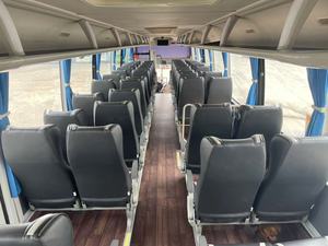 Autocar de Luxe <span class=keywords><strong>d</strong></span>'<span class=keywords><strong>Occasion</strong></span> Golden Dragon 54 Places XML6122 2022, Bus Premium Usagé avec Sièges à Chargement USB, Seulement 40 000 km, Double Porte - Product Image 5