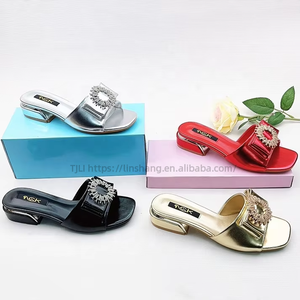 New Summer Lady Designer <b>Slippers</b> Lightweight Outdoor Ladies Sandals PU Leather Toe Flat Beach <b>Slippers</b> for Women - Product Image 1