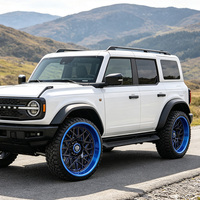Jantes de voiture de course classiques bleues/rouges FLowtone Wheels Factory, jantes de SUV sport de luxe de 22 pouces, jantes tout-terrain en stock actuellement pour Ford