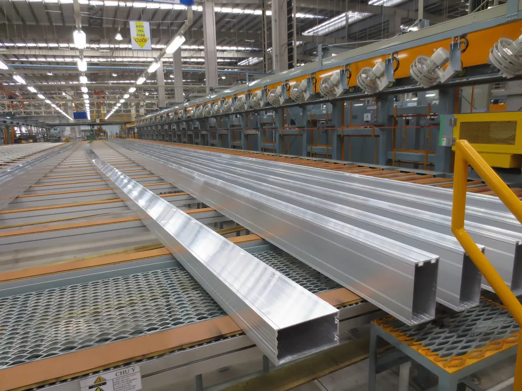 Industrielle 6063 t6 warm gewalzte Aluminium rohre und-rohre mit großem Durchmesser zur Bewässerung