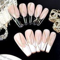 Kit de Uñas Postizas Personalizadas con Logotipo, Preformadas, Cobertura Completa, Forma Ballerina Extralarga, Diseño de Línea Dorada Francesa