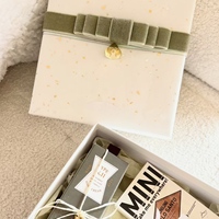 Boîte à bijoux rigide en carton biodégradable, écologique et économique, personnalisable en gros pour ensemble collier, bracelet et bague