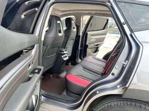 รถยนต์มือสอง Jetour Dashing ปี 2024 เครื่องยนต์ 1.6T แบบ SUV 5 ที่นั่ง เบาะหนัง ยาง R20 ภายในสีเข้ม หลังคาซันรูฟแบบพาโนรามา รุ่น Dashing ปี 2024 - Product Image 2