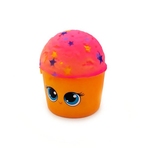 ของเล่นบีบได้รูปคัพเค้กคาวายิคุณภาพสูงแบบกำหนดเอง - Product Image 1