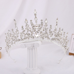 <span class=keywords><strong>มงกุฎ</strong></span>โลหะสีโรสโกลด์สำหรับเจ้าสาว,เครื่องประดับผมสไตล์บาร็อคเรโทรแบบ<span class=keywords><strong>ย</strong></span>ุโรปสำหรับปาร์ตี้ฮาโลวีนงานแต่งเจ้าสาว - Product Image 5