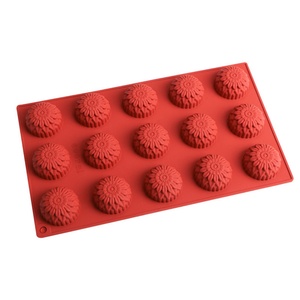 Molde de 15 cavidades semicirculares con forma de flor para mousse, pasteles, helados, chocolate, DIY, apto para alimentos, venta al por mayor - Product Image 4