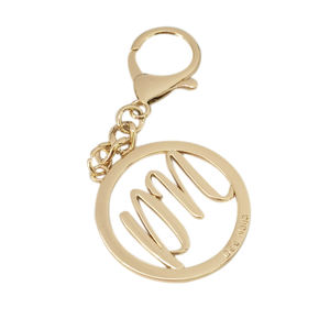 Logo gravé à <span class=keywords><strong>prix</strong></span> d'usine étiquettes en métal sacs à main personnalisés étiquette <span class=keywords><strong>de</strong></span> plaque en métal avec fermoir mousqueton et chaîne - Product Image 1