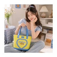 Sac fourre-tout Teddy Island sous licence jaune et bleu avec bordure en forme de cœur et broderie d'ours, sac à main léger pour le campus et les trajets quotidiens