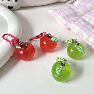 Christmas Eve Gift Cute Cartoon Fruit Transparent 3D Apple-Shaped Resin Keychain Color-Changing <b>Couples</b> Decorative <b>Ornament</b> - Product Image 3