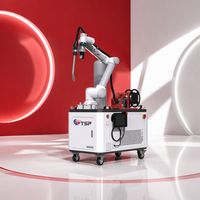 Robot collaboratif de soudage laser avec allumage par arc et détection de l'adhérence du fil pour une qualité de soudage stable