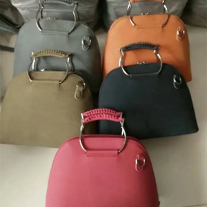 Bolsos Usados de Alta Calidad VIP 2023, Bolsos Usados Seleccionados en Fardos - Product Image 4