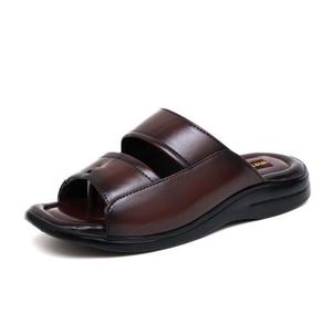 Sandalias de Hombre de Primera Calidad, Color Borgoña, con Aspecto de Cuero Sintético, Clásicas, Abiertas, con Hebilla y Correa, Casuales, Formales y Cómodas - Product Image 3
