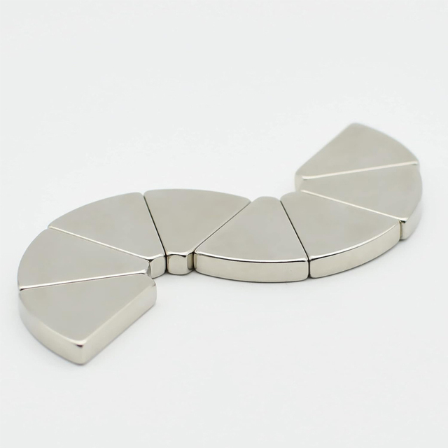 N52 Neodymium Magnet Super Strong Sector Magnet Arc Industrial Application Permanent Composite Ndfeb Magnet Custom Cutting
